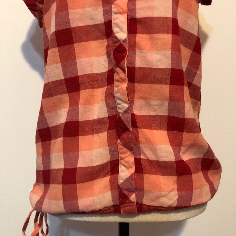 The North Face button down plaid shirt - Picture 4 of 7